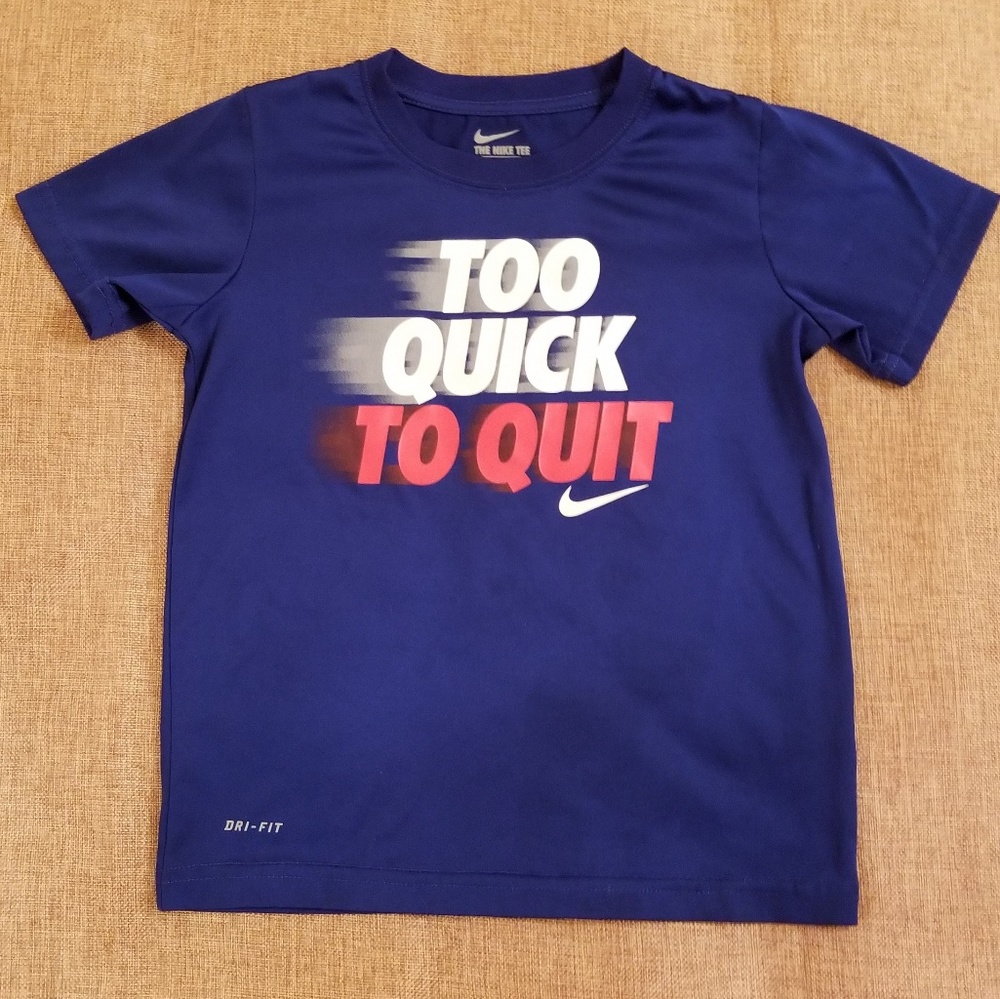 7 yrs Nike dri-fit tee